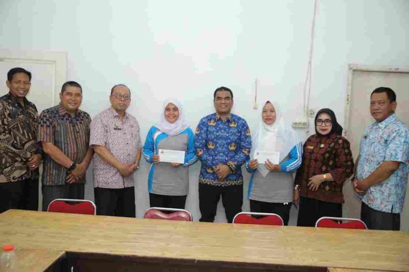 2 atlet catur andalannya, Maulidina Simanjuntak, S.Pd dan Yusnaini Febrika, SE, akan turun memperkuat kontingen Sumatera Utara dalam ajang Pekan Olahraga Nasional (PORNAS) XVII KORPRI 2025.