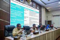 Seminar Kajian Studi Kelayakan Pendirian Sekolah Unggul Baru jenjang SD dan SMP di Ruang Rapat III Kantor Wali Kota Medan. Acara yang diinisiasi Badan Riset dan Inovasi Daerah (Brida) Kota Medan.