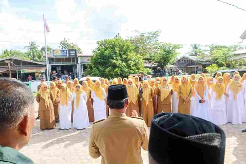 Bupati Aceh Timur Iskandar Usman Al-Farlaky, S.H.I., M.Si. melakukan inspeksi mendadak (sidak) ke Puskesmas Madat, Senin (27/10/2025).