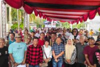 Ketua DPRD Kota Pematangsiantar, Timbul Marganda Lingga, SH, melaksanakan kegiatan Sosialisasi Peraturan Daerah (Sosper) di halaman Gedung DPRD Kota Pematangsiantar, Jalan Adam Malik, Sabtu (18/10/2025).
