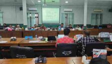 rapat kerja gabungan komisi dan Pemko Pematangsiantar yang digelar di gedung DPRD Siantar, Kamis (6/11/2025).