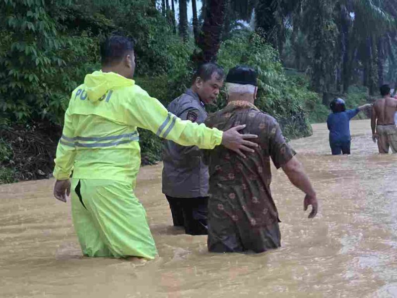 Polda Sumatera Utara merilis perkembangan terbaru penanganan bencana alam yang terjadi pada 24 hingga 26 November 2025. Hingga Rabu (26/11/2025) pukul 22.00 WIB, tercatat 148 kejadian bencana di 12 kabupaten dan kota.