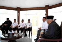 Gubernur Sumatera Utara Muhammad Bobby Afif Nasution saat menerima audiensi pengurus MUI Sumut di Anjungan Lantai 9 Kantor Gubernur Sumut, Jalan Pangeran Diponegoro No. 30 Medan, Rabu (5/11/2025)