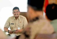 Gubernur Sumatera Utara (Sumut) Muhammad Bobby Afif Nasution menerima kunjungan pengurus  Perkumpulan Persaudaraan Putra Solo (P3S) Sumut, di Anjungan Lantai 9 Kantor Gubernur Sumut Jalan Diponegoro Kota Medan, Kamis (6/11/2025).