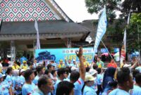 Jalan Sehat Bersama Lions Club Pematangsiantar Merdeka di Lapangan Adam Malik, Minggu pagi (16/11/2025). Setelah kegiatan jalan sehat, panitia melanjutkan agenda dengan senam bersama di lokasi yang sama.