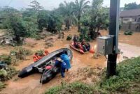 Kepolisian Daerah Sumatera Utara bergerak cepat merespons meningkatnya curah hujan yang memicu banjir, tanah longsor, pohon tumbang, dan angin puting beliung sejak 24 hingga 27 November 2025.