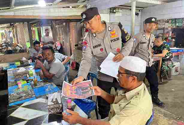 Personel Polsek Simpang Jernih Sosialisasi Penerimaan Calon Anggota Polri Bintara Brimob Tahun 2025 Kepada Pelajar Sekolah dan Warga