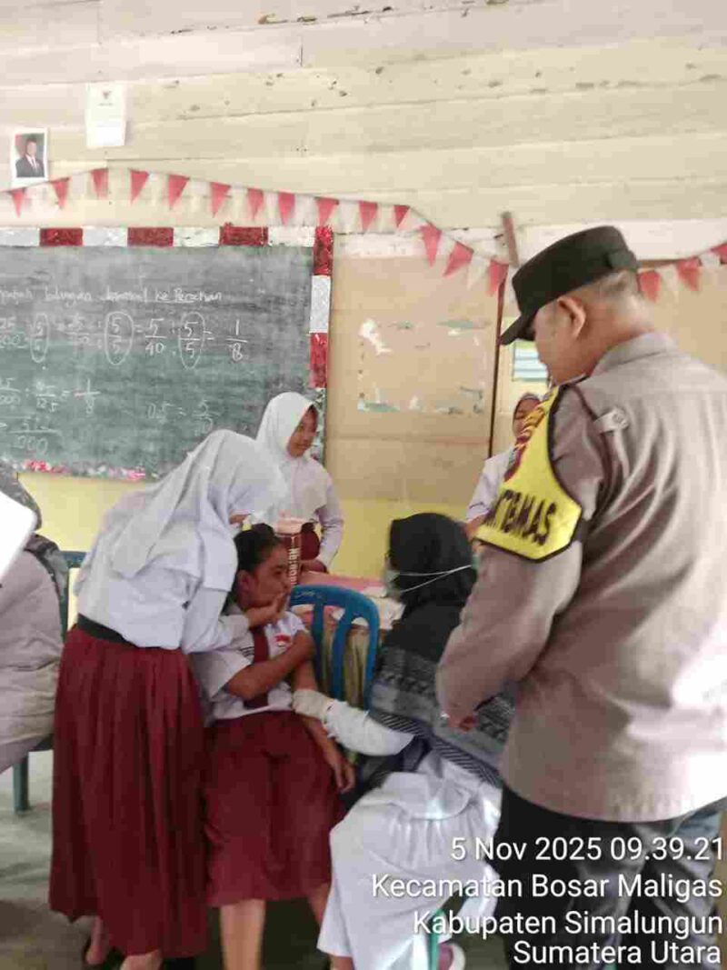 Monitoring Bulan Imunisasi Anak Sekolah (BIAS), berlangsung pada Rabu, 5 November 2025 mulai pukul 08.40 WIB di beberapa sekolah dasar di Kelurahan Bosar Maligas, Kecamatan Bosar Maligas, Kabupaten Simalungun.