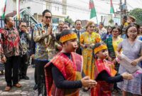 Wali Kota Medan Rico Tri Putra Bayu Waas dalam Safari Natal Pemko Medan di Gereja HKBP Sei Agul, Jalan Gereja, Kecamatan Medan Barat, Minggu (9/11/2025).