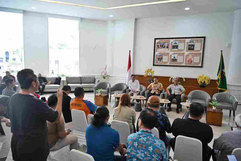 Konferensi Pers bersama dengan Badan Kepegawaian Provinsi Sumatera Utara (Sumut) terkait 
