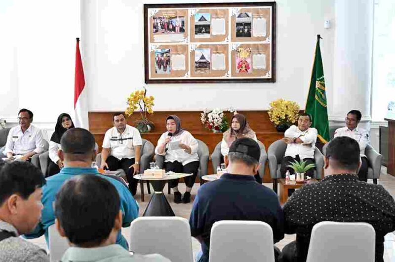 Temu Pers yang digelar di Lobby Dekranasda, Kantor Gubernur Sumut.