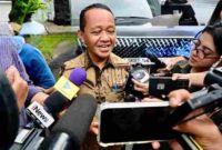 Presiden Prabowo Subianto memanggil Menteri Energi dan Sumber Daya Mineral (ESDM), Bahlil Lahadalia, ke Istana Merdeka, Jakarta, pada Kamis (20/11/2025).