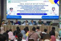 Sekretaris Daerah (Sekda) Junaedi Antonius Sitanggang SSTP MSi menghadiri Workshop Percepatan Operasionalisasi Koperasi Kelurahan Merah Putih.