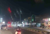 ampu penerangan jalan padam