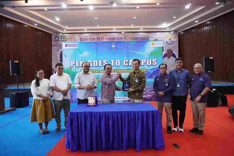 PT PLN (Persero) Unit Pelaksana Pelayanan Pelanggan (UP3) Pematangsiantar melaksanakan program PLN Goes to Campus di Aula Universitas HKBP Nommensen Pematangsiantar pada Selasa, 25 November 2025. Kegiatan ini mengusung tema “The Next Chapter of PLN's Transformation”