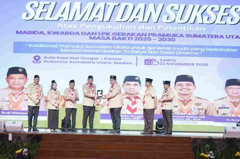 Bupati Asahan Taufik Zainal Abidin Siregar, S.Sos., M.Si. menghadiri Pengukuhan dan Pelantikan Majelis Pembimbing Daerah (Mabida), Kwartir Daerah (Kwarda), dan Lembaga Pemeriksa Keuangan (LPK) Gerakan Pramuka Sumatera Utara periode 2025–2030 di Aula Raja Inal Siregar, Kantor Gubernur Sumatera Utara, Sabtu (22/11/2025).