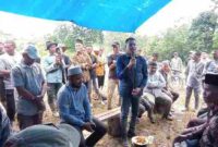 Wakil Bupati Aceh Timur T. Zainal Abidin S.Pd.I M.H. Dengan ketulusan penuh, ia tetap memenuhi undangan masyarakat pedalaman untuk menghadiri Maulid Nabi Muhammad SAW di Dusun Ingin Jaya, Gampong Seuneubok Bayu, Kecamatan Banda Alam, Minggu (16/11/2025).