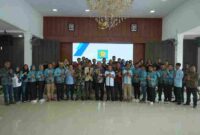 Para pengurus yang dilantik foto bersama dengan Bupati Asahan