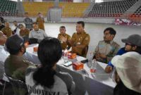 Pemerintah Provinsi Sumatera Utara (Sumut) melakukan pertemuan bersama dengan Relawan Gimbal Alas Malang Jawa Timur dan pihak PELNI, serta pihak terkait lainnya membahas tentang Pengiriman Bantuan dari Relawan Gimbal untuk masyarakat Aceh Tamiang  di Gedung Serba Guna Sumut Jalan William Iskandar, Deliserdang, Senin (29/12/2025).