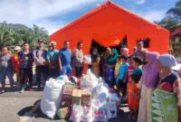 Pada Selasa (02/12/2025), Polres Tapsel menyalurkan bantuan sosial kepada warga terdampak bencana alam di Kelurahan Reniate, Kecamatan Angkola Sangkunur, Kabupaten Tapanuli Selatan.