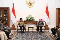 Wapres Gibran saat menerima audiensi Dewan Pimpinan Pusat Ikatan Pedagang Pasar Indonesia (IKAPPI) di Istana Wakil Presiden, Jakarta, Rabu (10/12/2025).