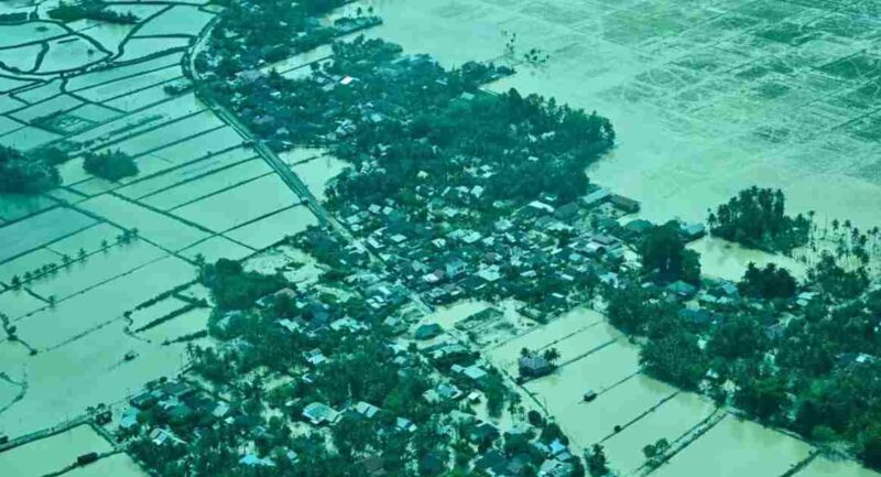 Wilayah terdampak bencana di Provinsi Aceh dari pantauan udara yang didokumentasikan pada Minggu, 7 November 2025