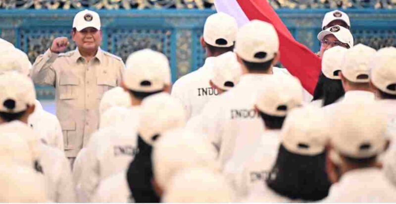 Presiden Prabowo Subianto berangkatkan Kontingen Indonesia menuju SEA Games Ke-33 Thailand Tahun 2025 di Istana Negara, Jakarta, pada Jumat, 5 Desember 2025. 