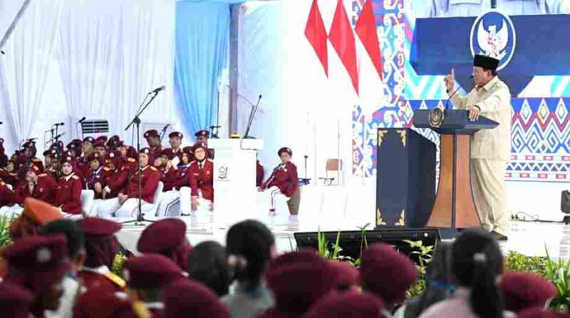 Presiden Prabowo Subianto meresmikan 166 Sekolah Rakyat di seluruh Indonesia yang diselenggarakan di Balai Besar Pendidikan Pelatihan Kesejahteraan Sosial (BBPPKS), Kota Banjarbaru, Provinsi Kalimantan Selatan, pada Senin, 12 Januari 2026.