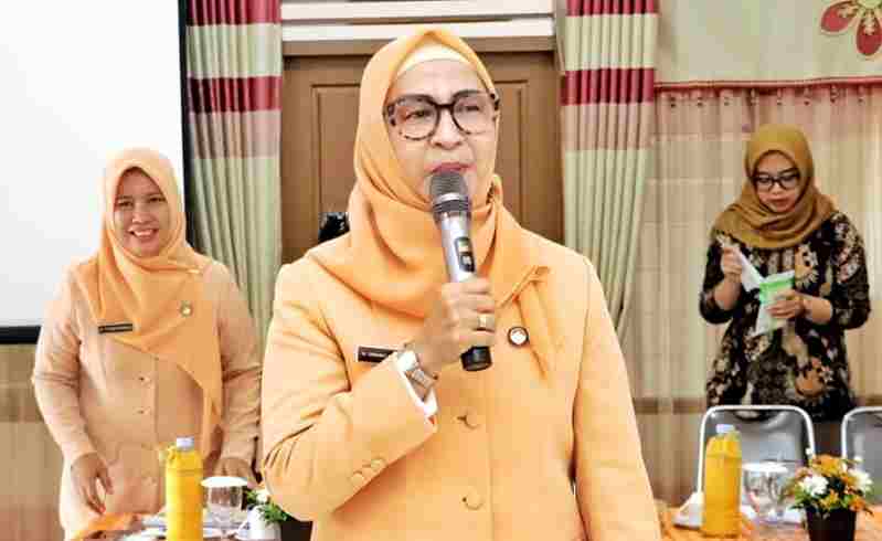 Penasehat DWP Kabupaten Simalungun yang juga Ketua TP PKK Kabupaten Simalungun, Ny. Hj. Darmawati Anton Achmad Saragih, saat memberikan kata sambutan.Rabu, 28 Januari 2026.