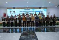 Foto bersama usai Gelar Rakorpem Awal Tahun Anggaran 2026 di Aula Melati Kantor Bupati Asahan, Jumat, 23 Januari 2026.