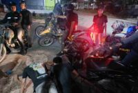 Timsus Dayok Mirah Polres Pematangsiantar mengamankan tiga sepeda motor berknalpot brong saat patroli hingga subuh pada 20 Februari 2026.