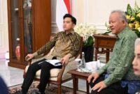 Wakil Presiden Gibran Rakabuming Raka saat menerima audiensi jajaran Pimpinan Menara Syariah di Istana Wakil Presiden, Jakarta Pusat, pada Senin, 9 Februari 2026.