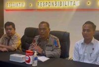 Kasi Humas Polrestabes Medan, bersama Kasat Reskrim Polrestabes Medan AKBP Bayu Putro Wijayanto, S.E., S.I.K., M.H., M.I.K., serta ahli hukum pidana Dr. Alpi Sahari, S.H., M.Hum., memaparkan kronologi perkara secara utuh agar publik memperoleh informasi yang objektif dan berimbang.