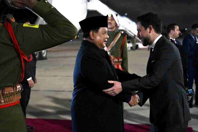 Presiden Republik Indonesia Prabowo Subianto tiba di Bandar Udara Militer Marka, Amman, Kerajaan Yordania Hasyimiah, pada Selasa, 24 Februari 2026, sekitar pukul 20.00 waktu setempat.