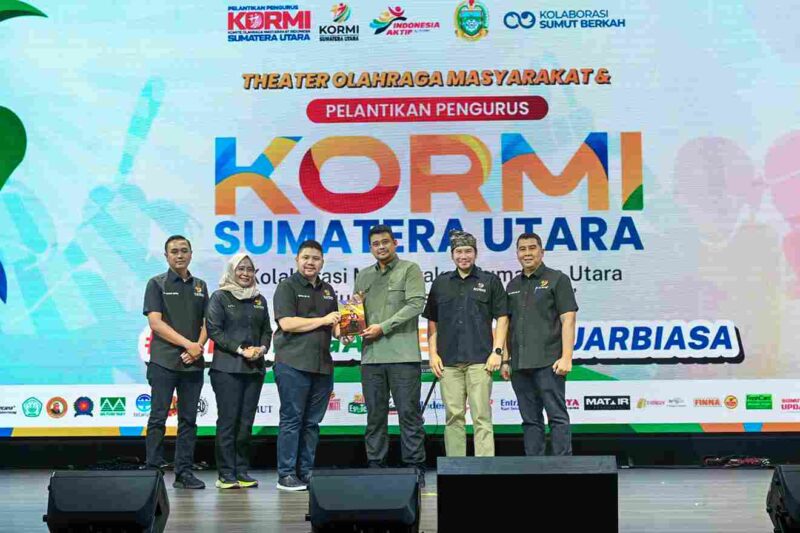 Theater Olahraga Masyarakat dan Pelantikan Pengurus Komite Olahraga Masyarakat Indonesia (KORMI) Sumatera Utara periode 2025–2030 di Adora Conventions Hall, Kota Medan, pada Jumat, 13 Februari 2026 malam.