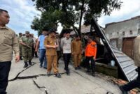 Wakil Presiden Gibran Rakabuming Raka saat melaksanakan peninjauan.