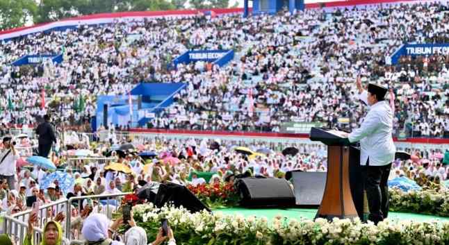 Presiden Prabowo Subianto menyampaikan sambutan pada Mujahadah Kubro Satu Abad NU, pada Minggu, 8 Februari 2026, yang digelar di Stadion Gajayana, Kota Malang, Provinsi Jawa Timur.