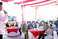 Bupati Simalungun Dr. H. Anton Achmad Saragih saat menghadiri Peletakan batu pertama (groundbreaking) rumah tahfiz. Minggu, 1 Januari 2026.