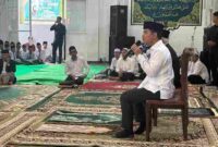 Wakil Presiden Gibran Rakabuming Raka mengajak para santri Pondok Pesantren Amanatul Ummah, Jalan Raya Tirtowening, Desa Bendunganjati, Kecamatan Pacet, Kabupaten Mojokerto, untuk memperkuat akhlak sekaligus meningkatkan literasi teknologi di tengah era digital, Selasa, 3 Februari 2026.