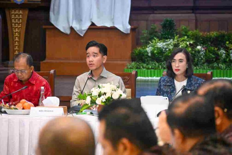 Silaturahmi dengan pelaku usaha sektor pariwisata di Politeknik Pariwisata Bali, Nusa Dua, pada Jumat, 13 Februari 2026.