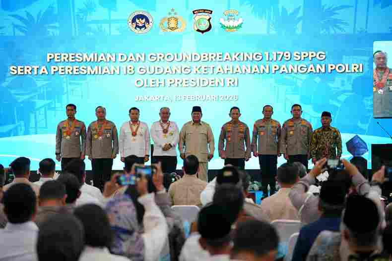 Launching serentak Satuan Pelayanan Pemenuhan Gizi (SPPG) Polri yang dipusatkan di Palmerah, Jakarta Barat, Jumat, 13 Februari 2026.