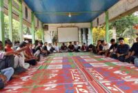 Konsolidasi warga Gampong Teupin Raya, Kecamatan Julok, Kabupaten Aceh Timur, pada Senin, 16 Februari 2026,