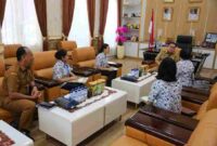 Sekolah Kristen Kalam Kudus (SKKK) Pematangsiantar mengundang Wali Kota Pematangsiantar, Wesly Silalahi, S.H., M.Kn., untuk menghadiri sekaligus membuka Pameran Pendidikan dan Student Talent Showcase “Kalam Kudus Fair 2026”.