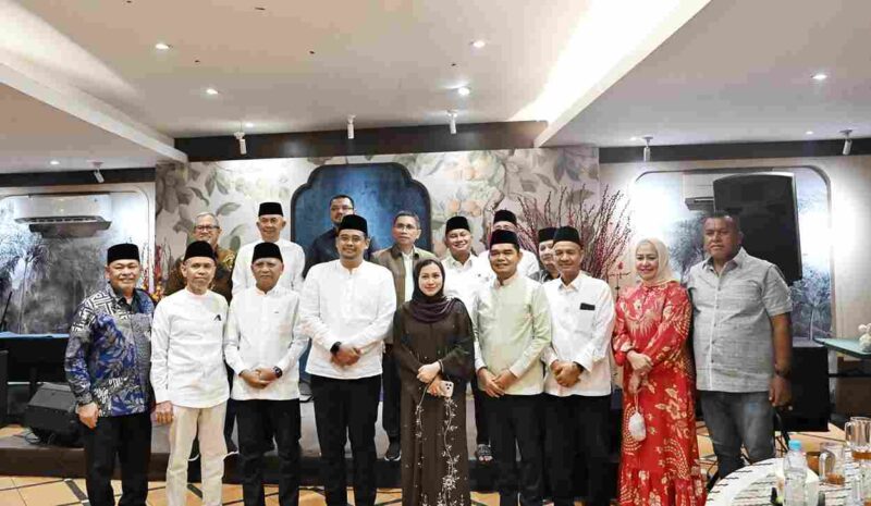 Gubernur Sumatera Utara Bobby Nasution menggelar buka puasa bersama pimpinan dan anggota DPRD Sumut di Medan