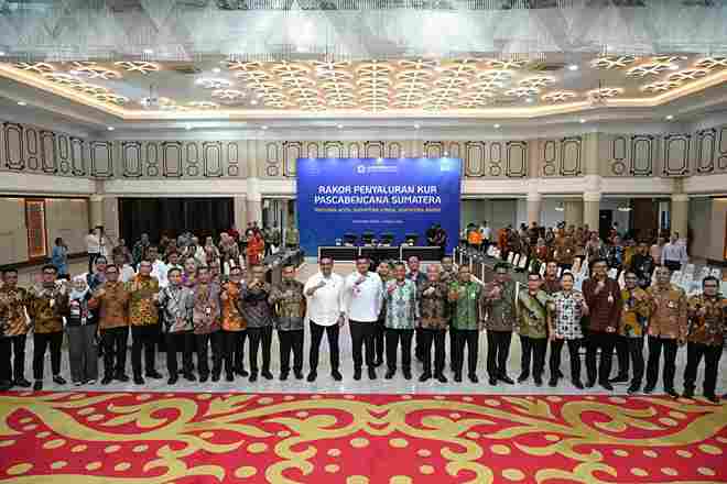 Rapat koordinasi di Aula Raja Inal Siregar, Kantor Gubernur Sumatera Utara, Jalan Pangeran Diponegoro, Kota Medan, pada Rabu (11 Maret 2026).