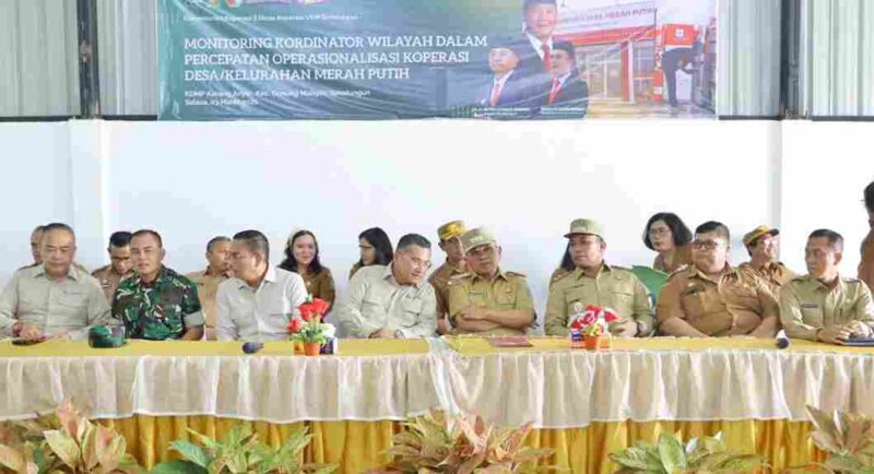 Bupati Simalungun, Dr. H. Anton Achmad Saragih, bersama Wakil Bupati Benny Gusman Sinaga menghadiri kegiatan monitoring percepatan operasionalisasi Koperasi Desa/Kelurahan Merah Putih (KDKMP) di Nagori Karang Anyar, Kecamatan Gunung Maligas, Kabupaten Simalungun, Sumatera Utara, pada Selasa, 3 Maret 2026.