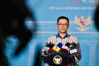 Menteri Luar Negeri Sugiono memberikan keterangannya kepada awak media di Istana Kepresidenan Jakarta, pada Selasa, 3 Maret 2026.