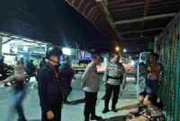 Satuan Brimob Polda Sumatera Utara mengerahkan personel Batalyon A Pelopor untuk mendukung Kegiatan Rutin Yang Ditingkatkan (KRYD) berupa patroli skala besar di wilayah hukum Polres Belawan, Senin hingga Selasa (2–3 Maret 2026).