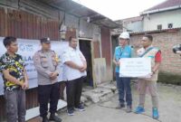 PT PLN (Persero) Unit Pelaksana Pelayanan Pelanggan (UP3) Pematangsiantar melaksanakan program penyambungan listrik gratis bagi masyarakat melalui program Light Up The Dream. pada Rabu, 4 Maret 2026, 