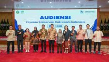 Gubernur Sumatera Utara, Bobby Nasution, mendorong penguatan ekonomi hijau dan biru melalui kolaborasi dengan Yayasan Konservasi Cakrawala Indonesia (YCKI) dalam pertemuan di Medan, Jumat,24 April 2026.